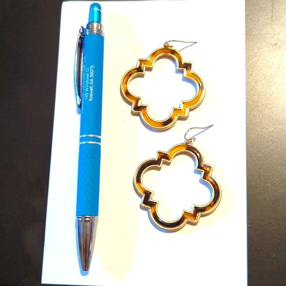 2 Pairs Statement Earrings Dangle Womens Tortoise Leopard Gold Trendy - Picture 4 of 7